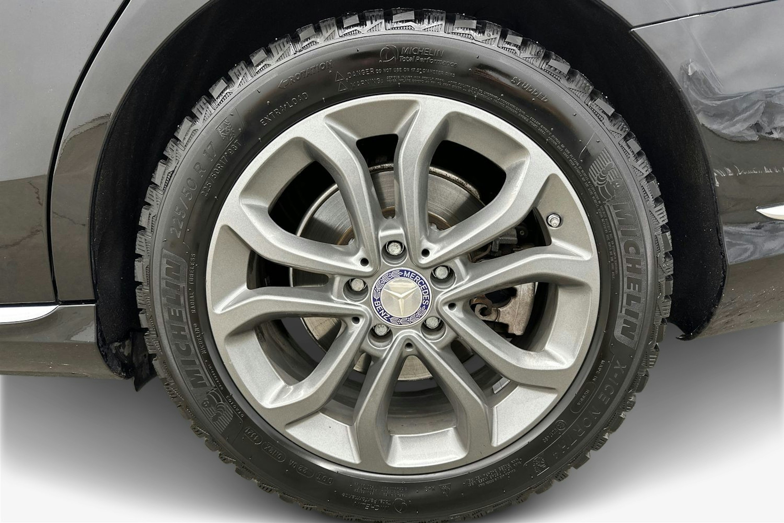 musta Mercedes-Benz C 2014 kuva 11.