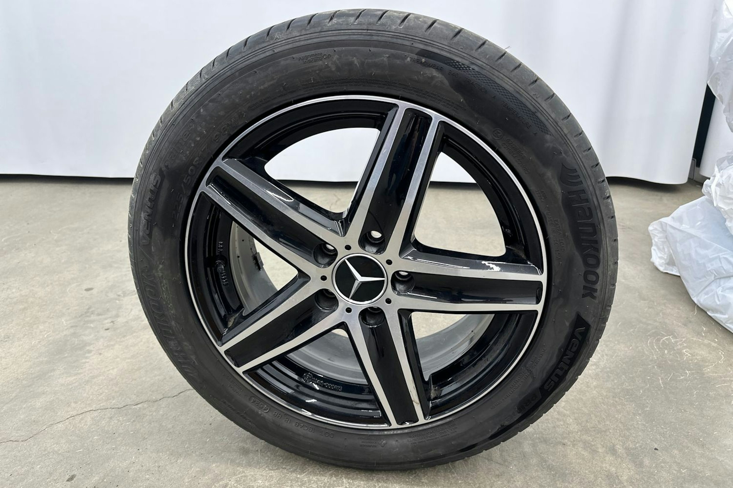 musta Mercedes-Benz C 2014 kuva 14.