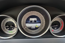 valkoinen Mercedes-Benz C 2014 kuva 18.
