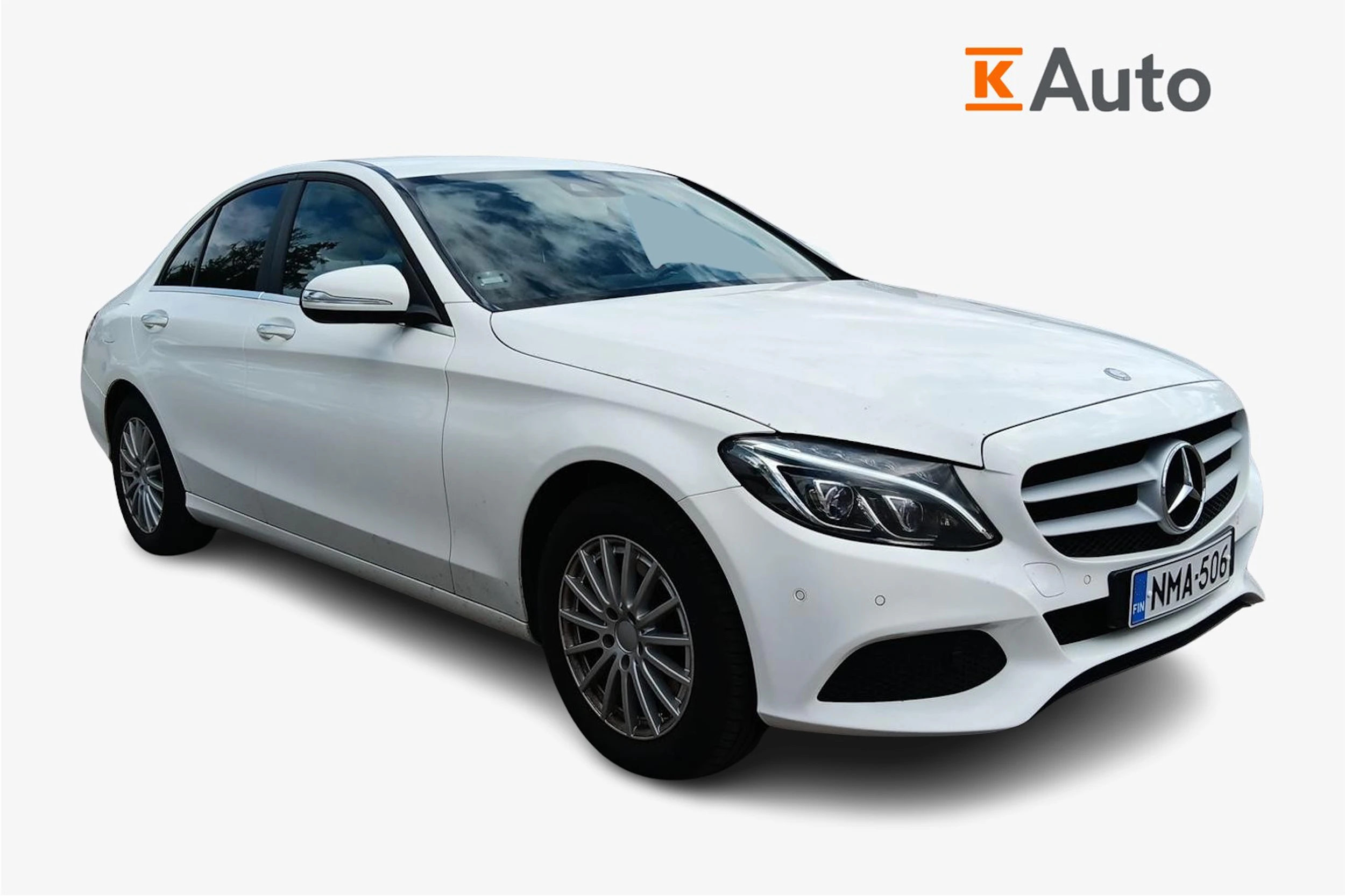 Valkoinen Mercedes-Benz C 2014 kuva 1.