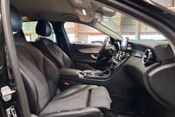 met. musta Mercedes-Benz C 2014 kuva 15.