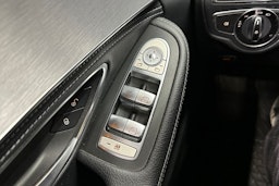 met. musta Mercedes-Benz C 2014 kuva 28.