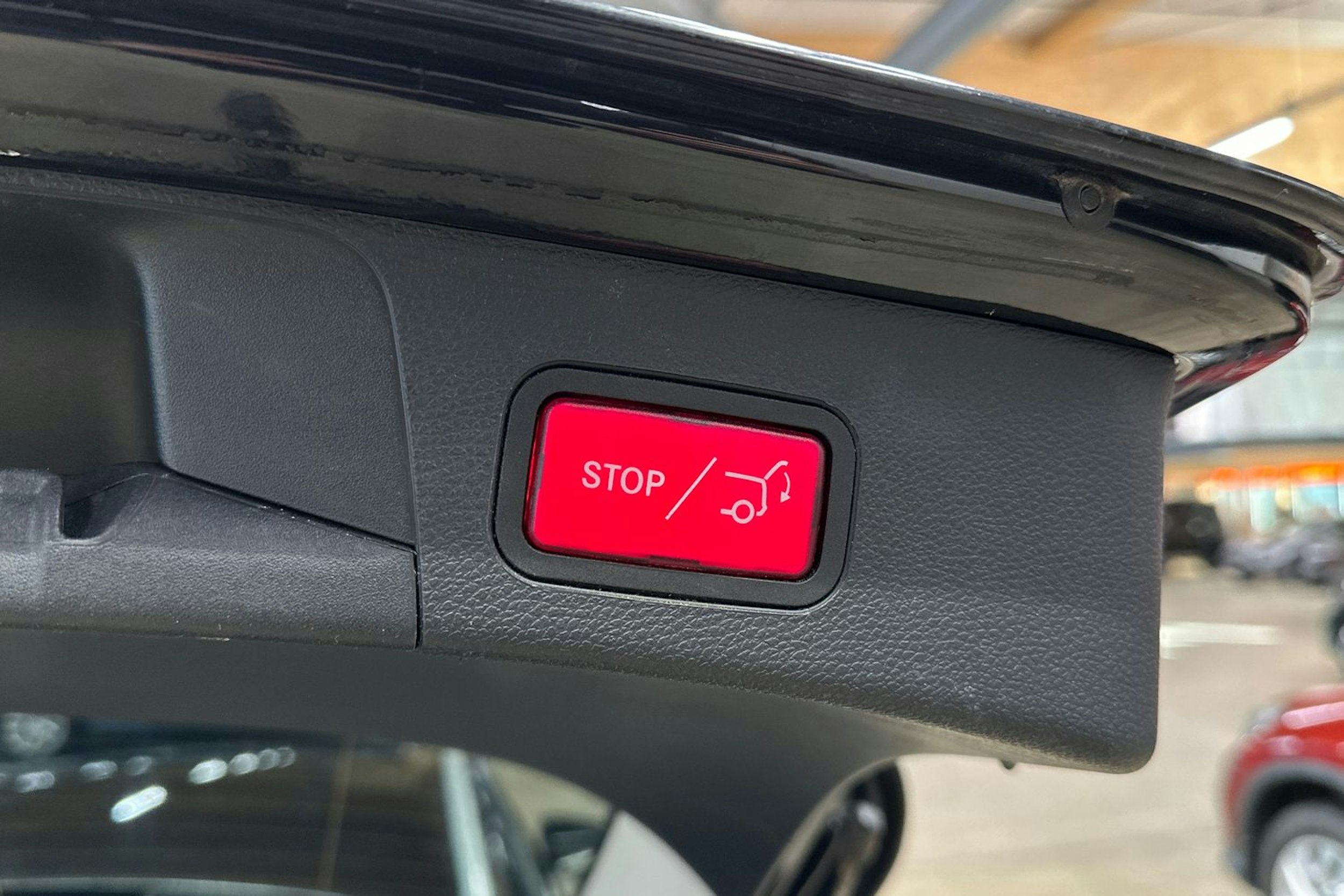 met. musta Mercedes-Benz C 2014 kuva 33.