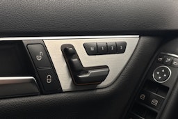 harmaa Mercedes-Benz C 2014 kuva 10.