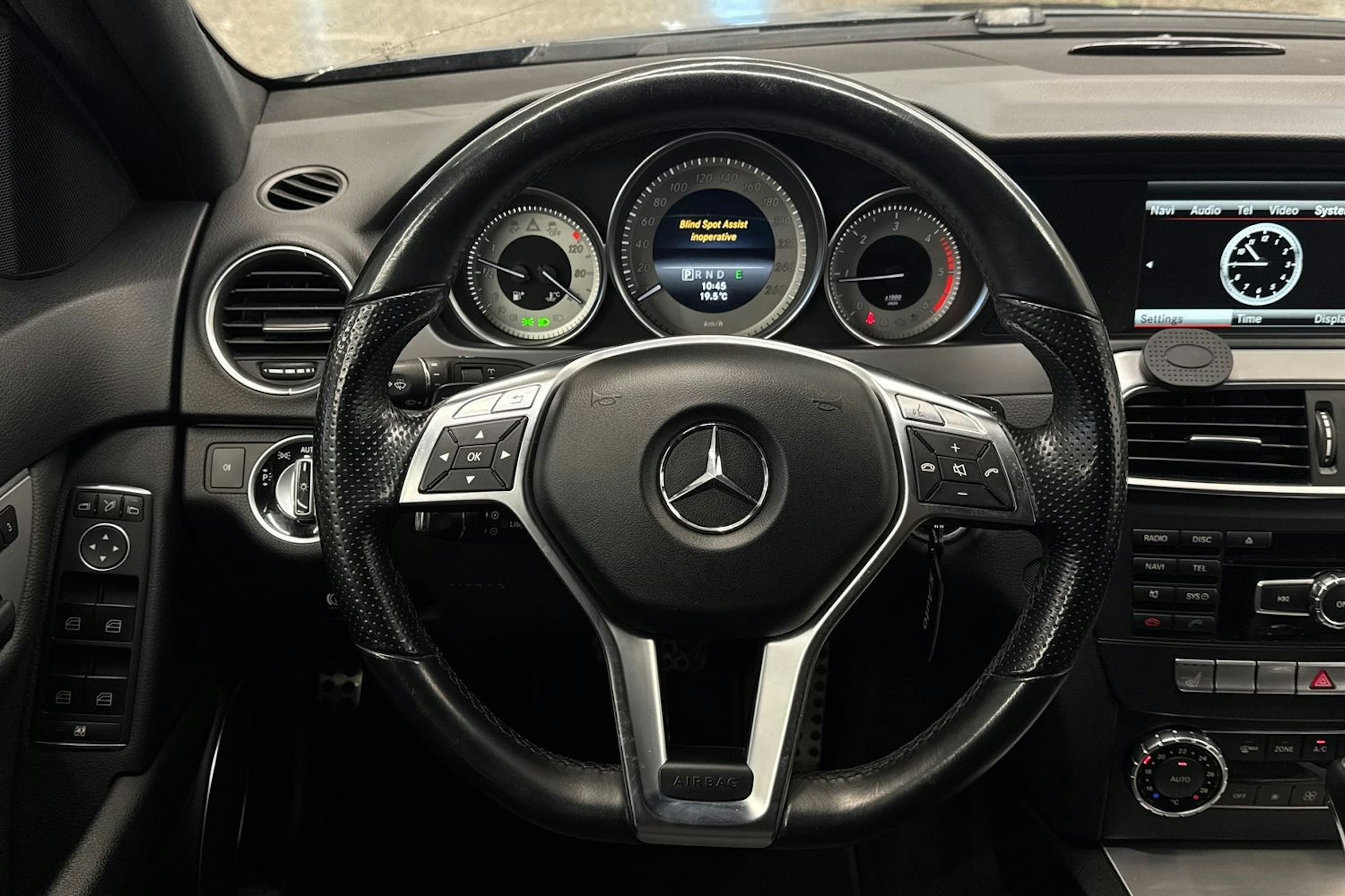 harmaa Mercedes-Benz C 2014 kuva 11.