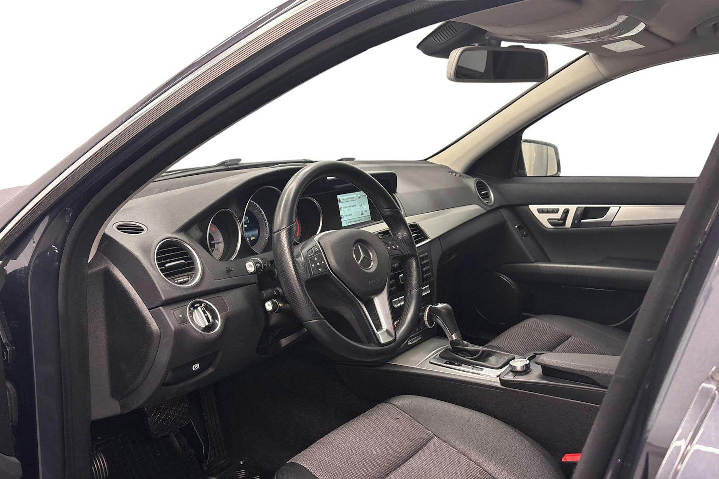 harmaa Mercedes-Benz C 2014 kuva 7.