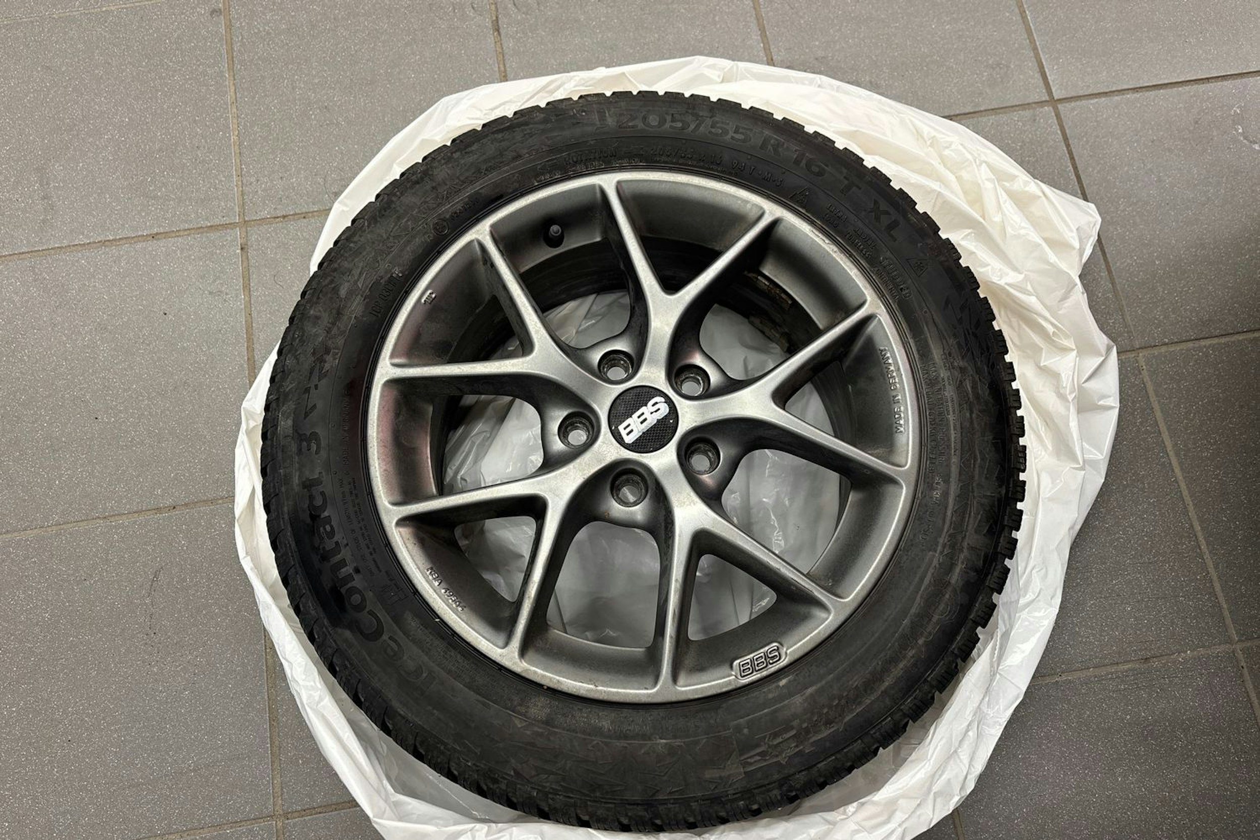 harmaa Mercedes-Benz C 2014 kuva 13.