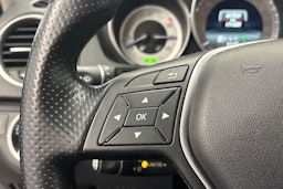 harmaa Mercedes-Benz C 2014 kuva 19.
