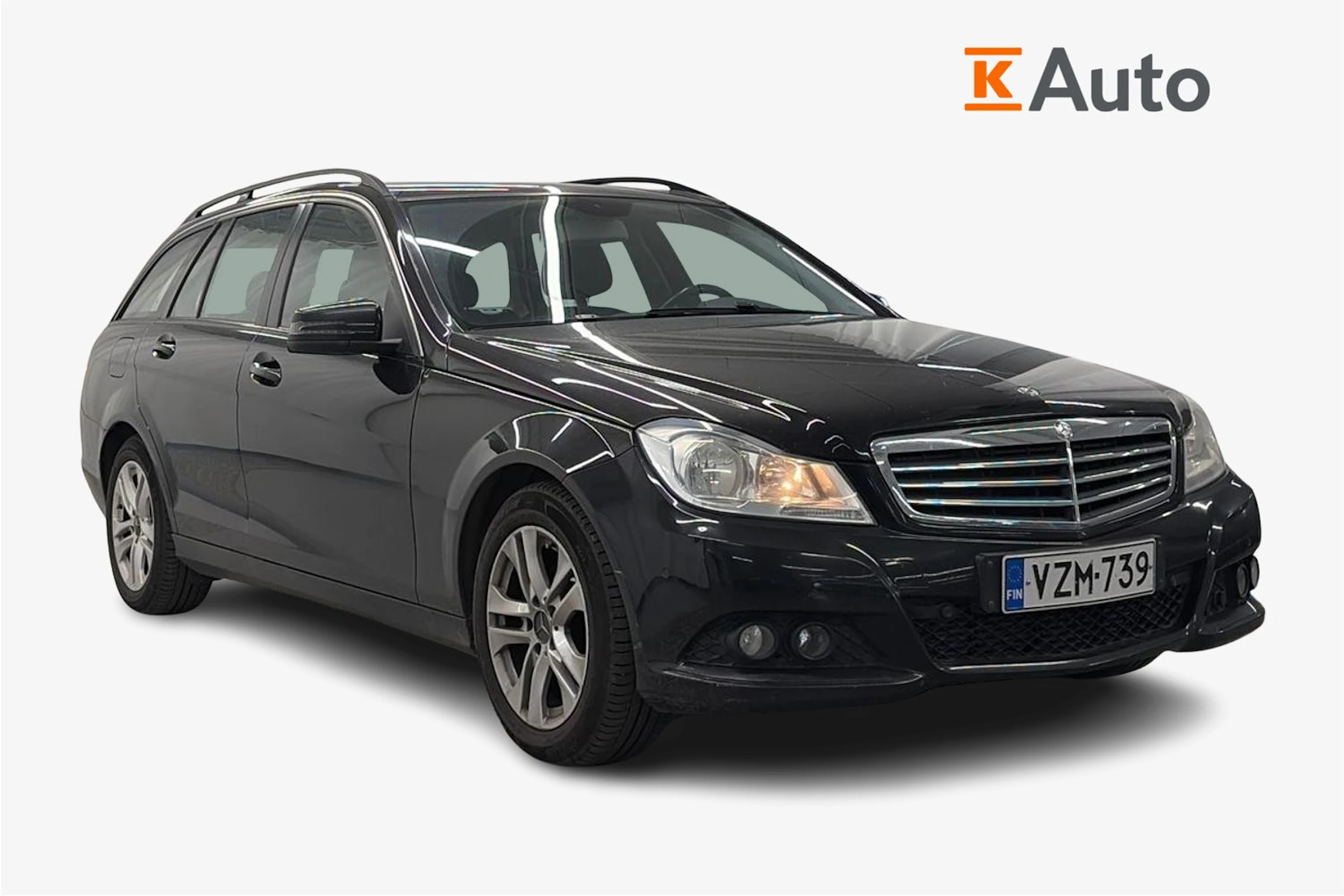 musta Mercedes-Benz C 2014 kuva 1.