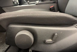 musta Mercedes-Benz C 2014 kuva 13.