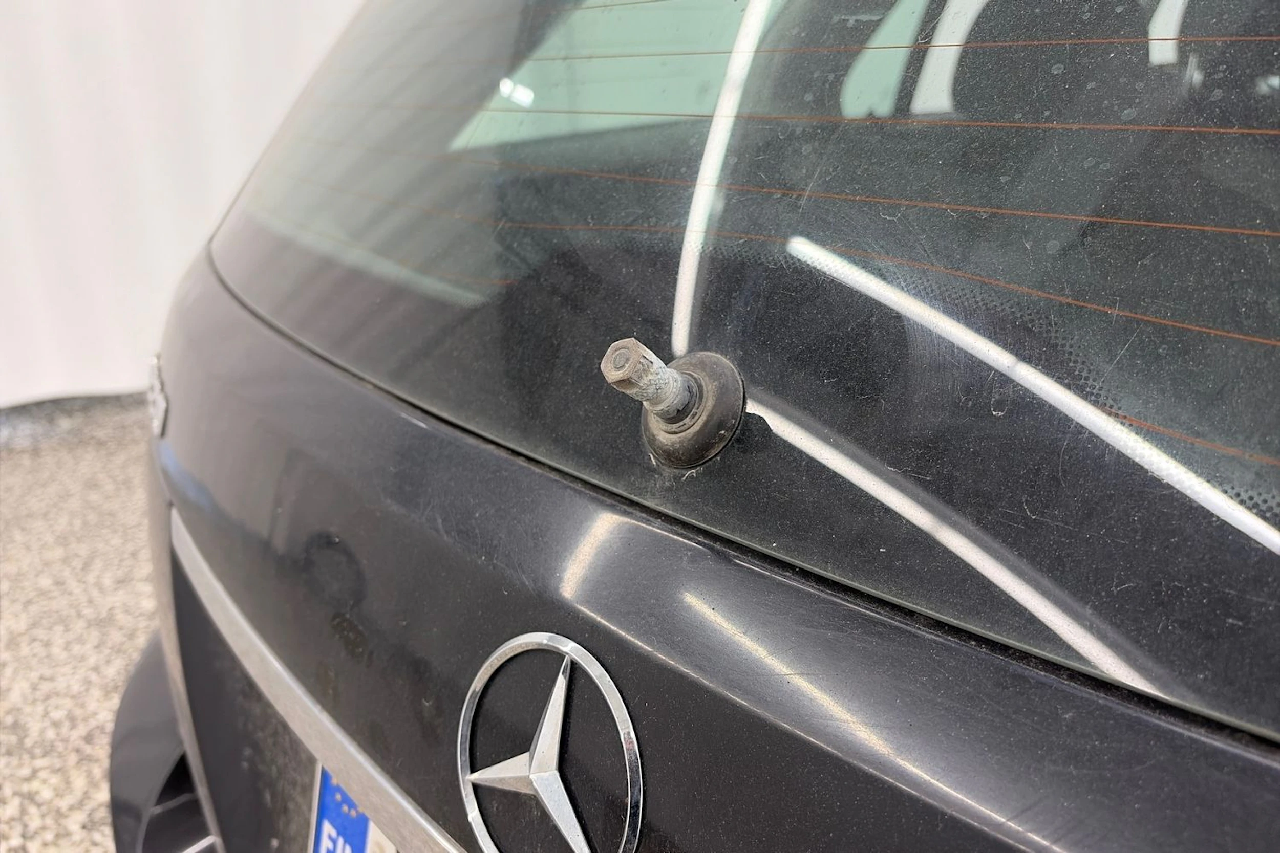 musta Mercedes-Benz C 2014 kuva 30.