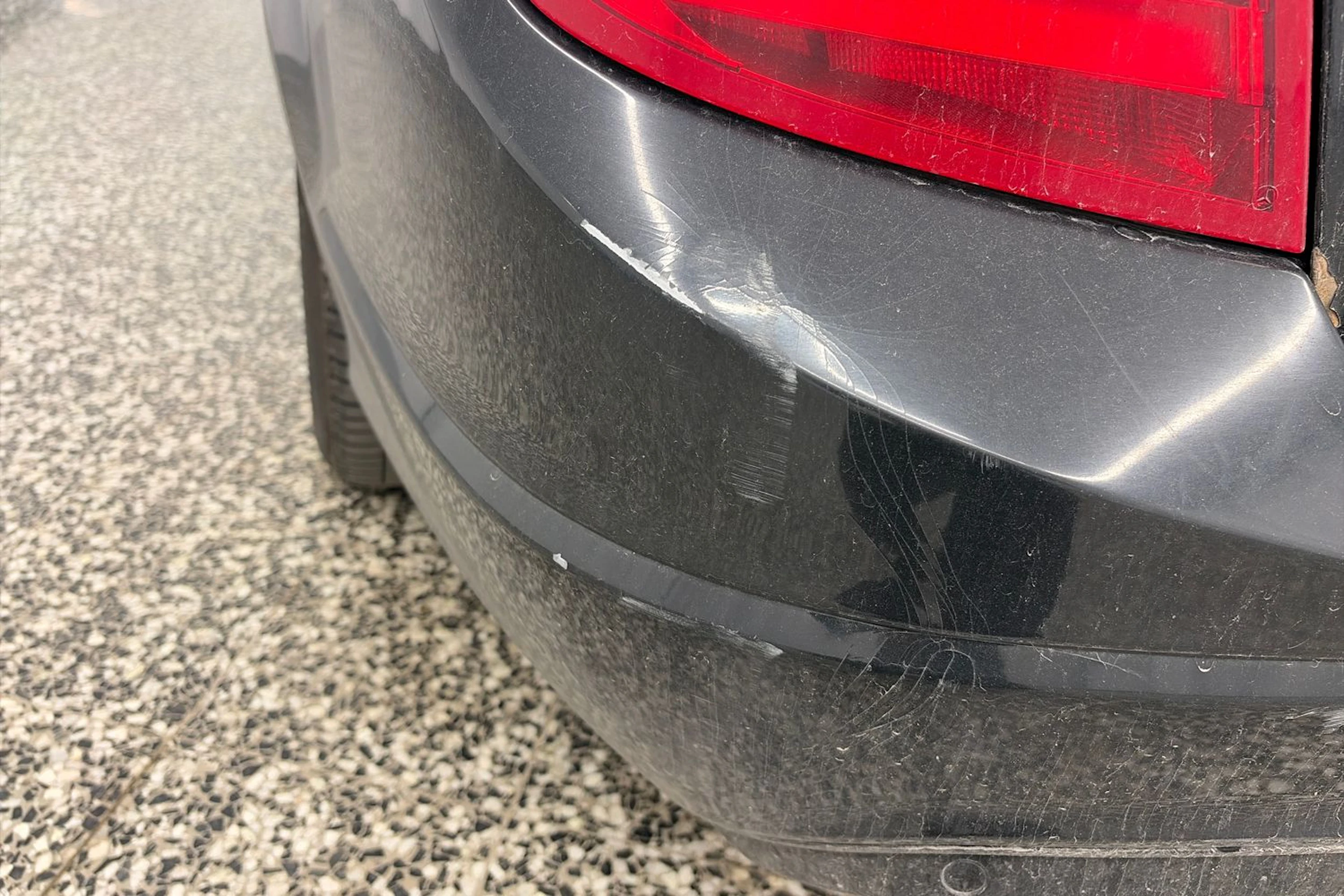 musta Mercedes-Benz C 2014 kuva 31.