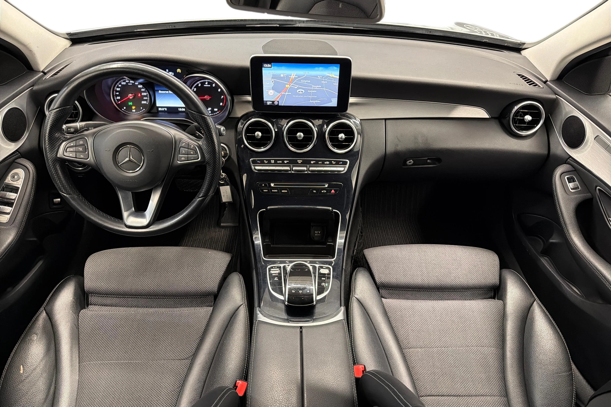 harmaa Mercedes-Benz C 2014 kuva 7.