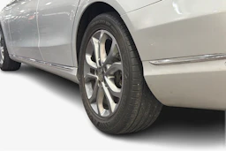 harmaa Mercedes-Benz C 2014 kuva 9.