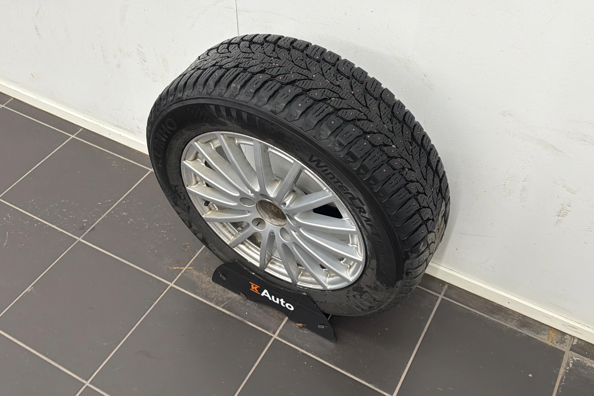 harmaa Mercedes-Benz C 2014 kuva 10.