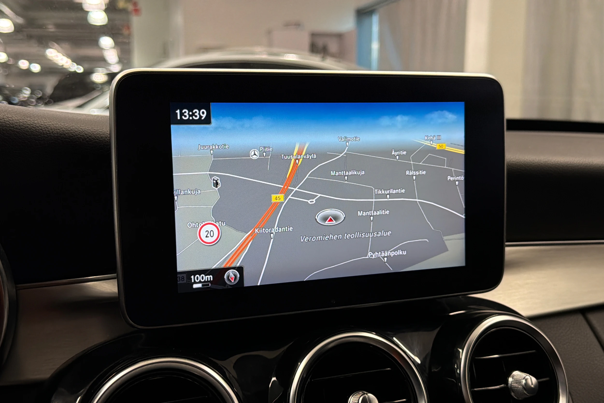 harmaa Mercedes-Benz C 2014 kuva 25.