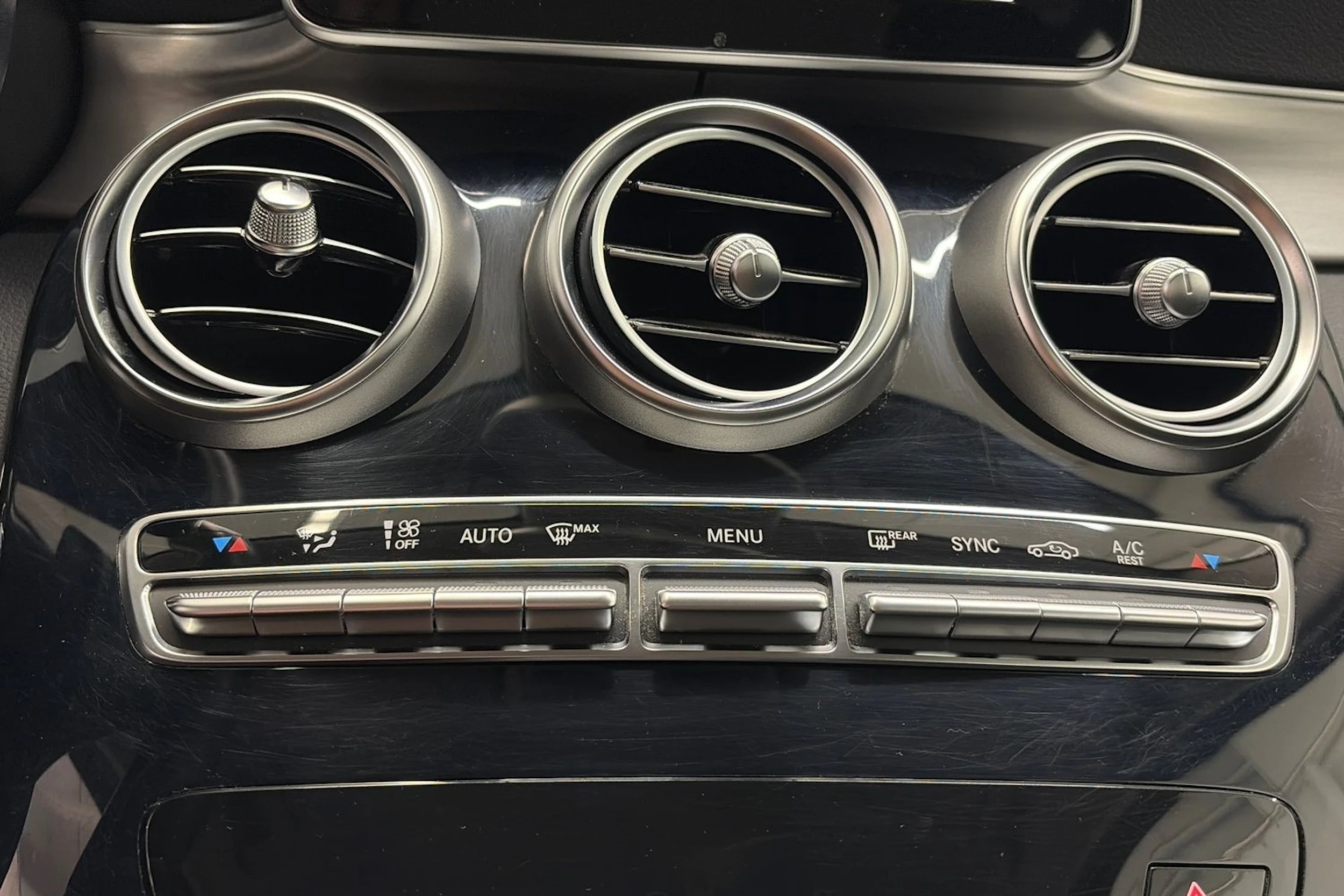 harmaa Mercedes-Benz C 2014 kuva 26.