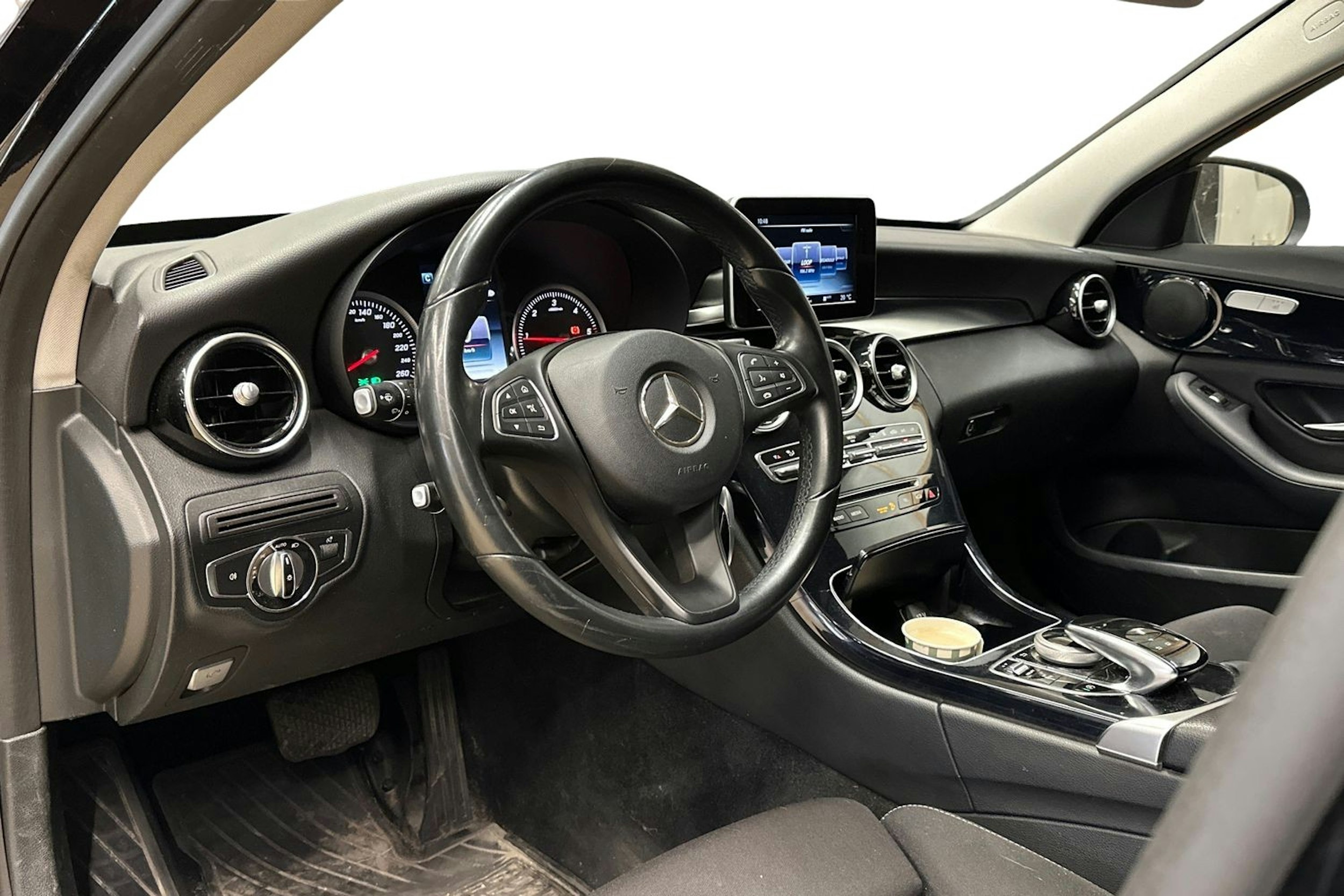 musta Mercedes-Benz C 2015 kuva 3.