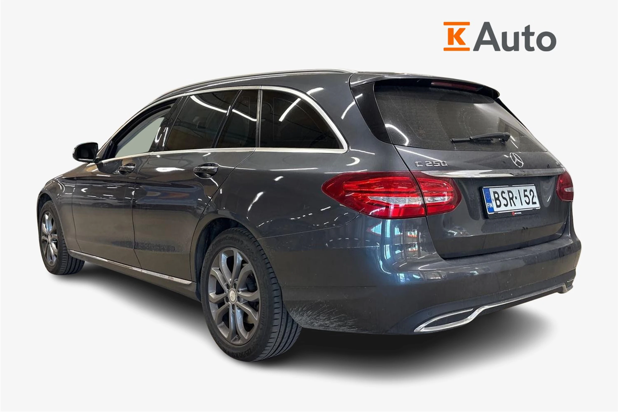 harmaa Mercedes-Benz C 2015 kuva 2.