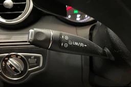 valkoinen Mercedes-Benz C 2015 kuva 16.