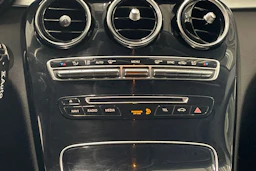 valkoinen Mercedes-Benz C 2015 kuva 25.