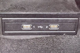 valkoinen Mercedes-Benz C 2015 kuva 27.
