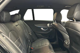 musta Mercedes-Benz C 2015 kuva 9.