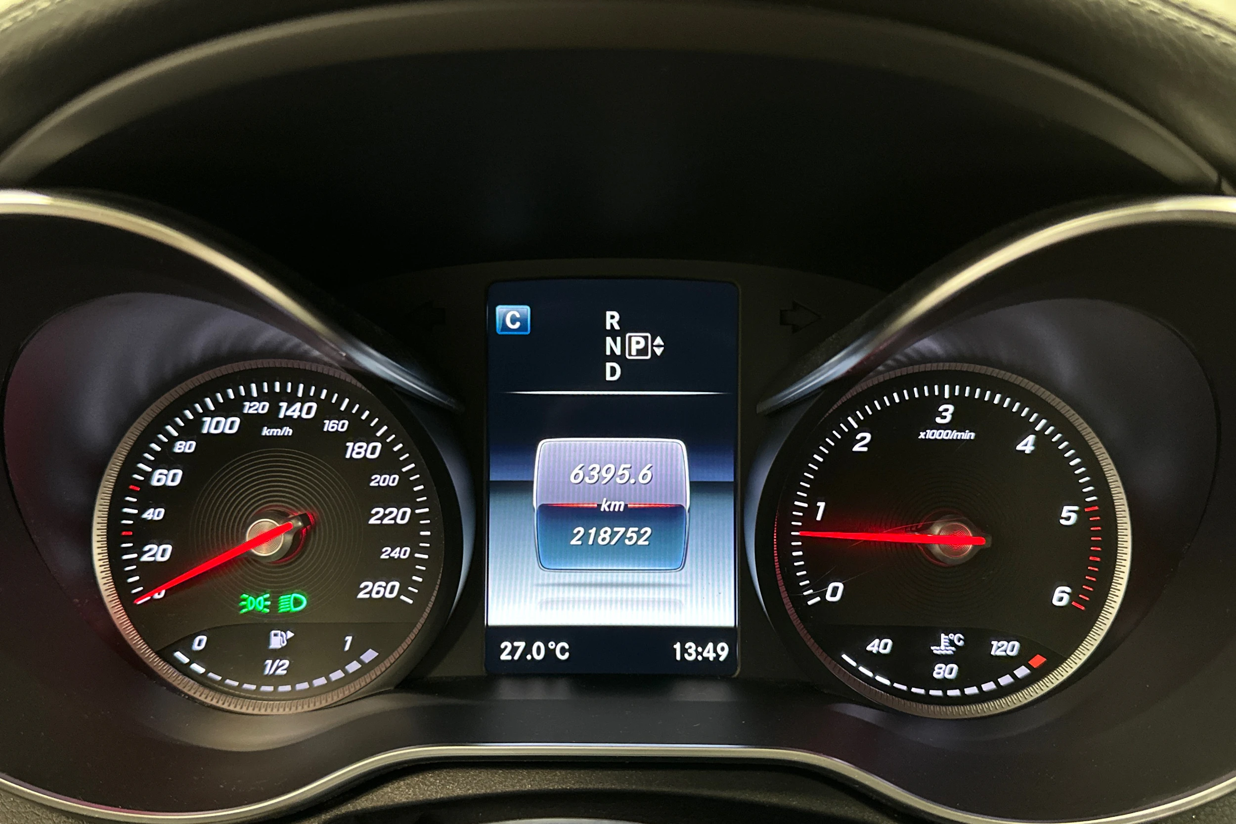 musta Mercedes-Benz C 2015 kuva 15.