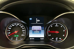 musta Mercedes-Benz C 2015 kuva 15.
