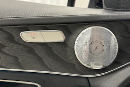 musta Mercedes-Benz C 2015 kuva 20.