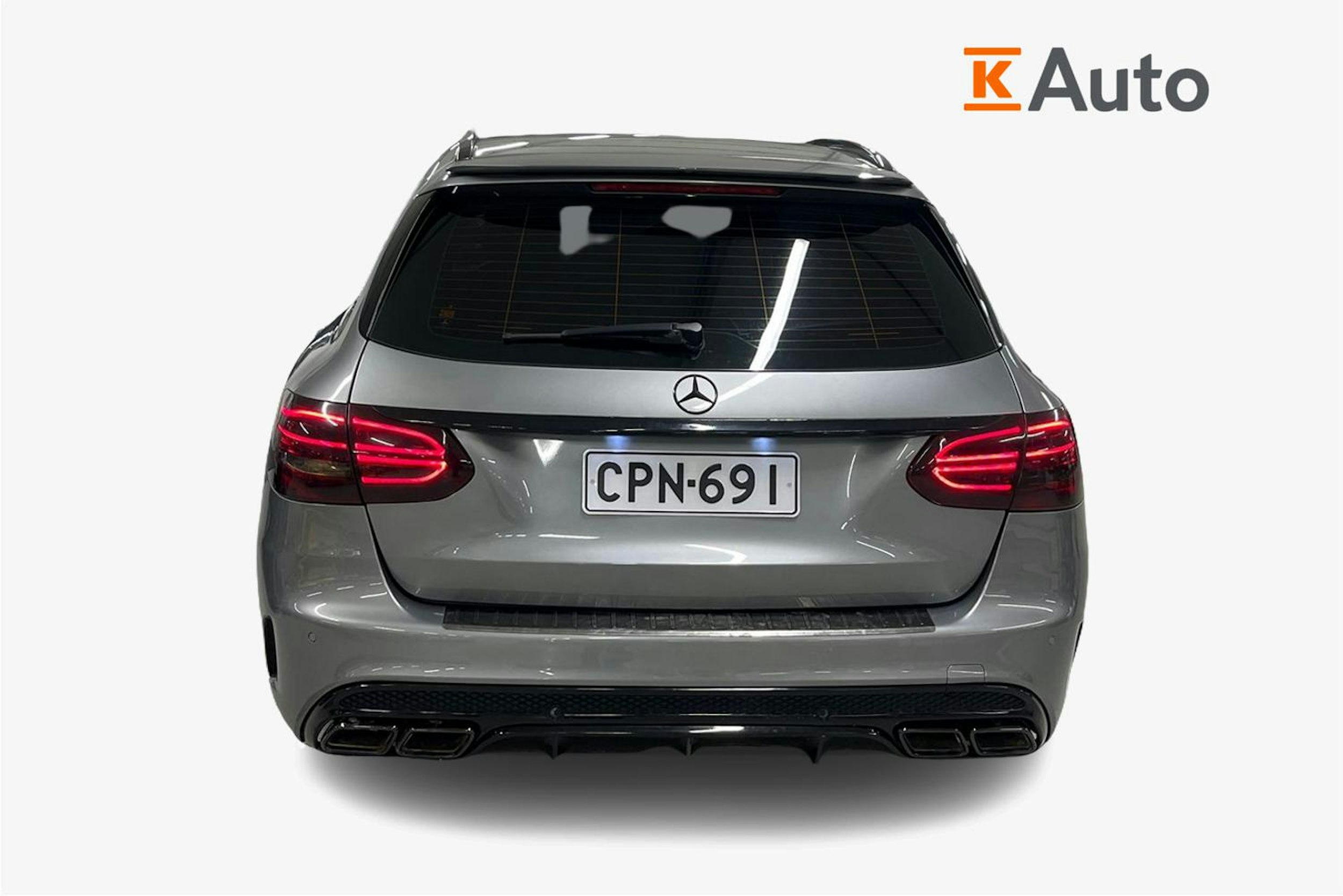 harmaa Mercedes-Benz C 2015 kuva 3.