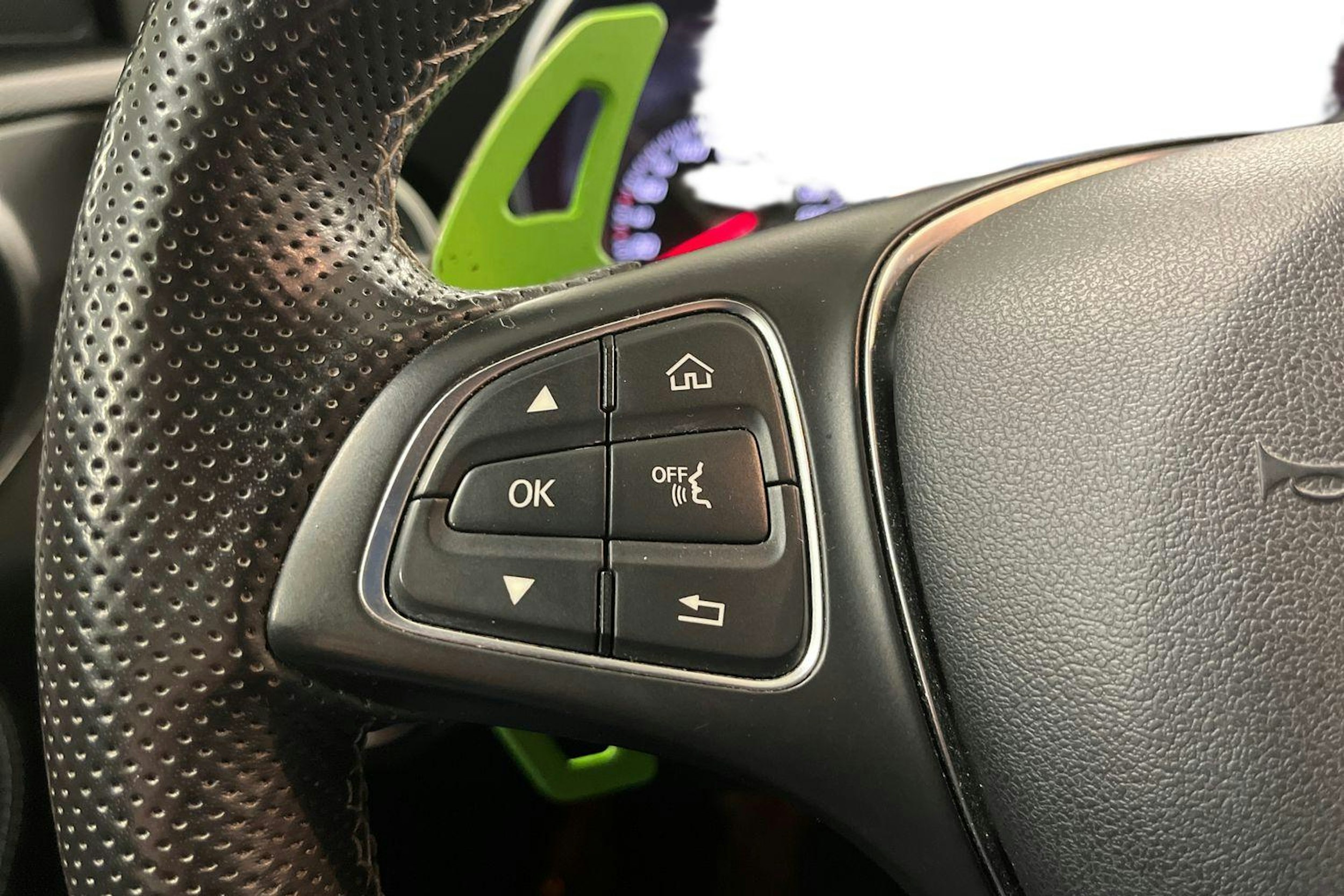 harmaa Mercedes-Benz C 2015 kuva 11.