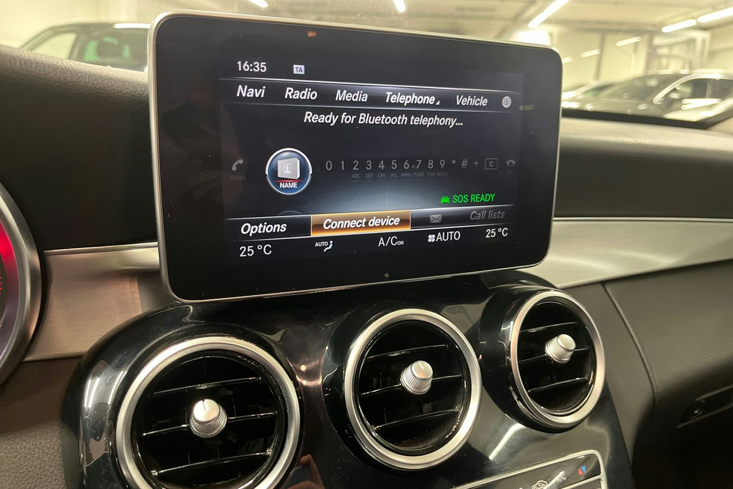 harmaa Mercedes-Benz C 2015 kuva 16.