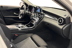 valkoinen Mercedes-Benz C 2015 kuva 11.