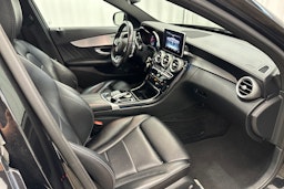 musta Mercedes-Benz C 2015 kuva 13.