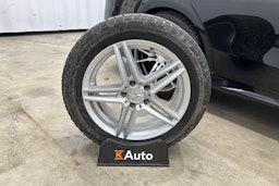 musta Mercedes-Benz C 2015 kuva 24.