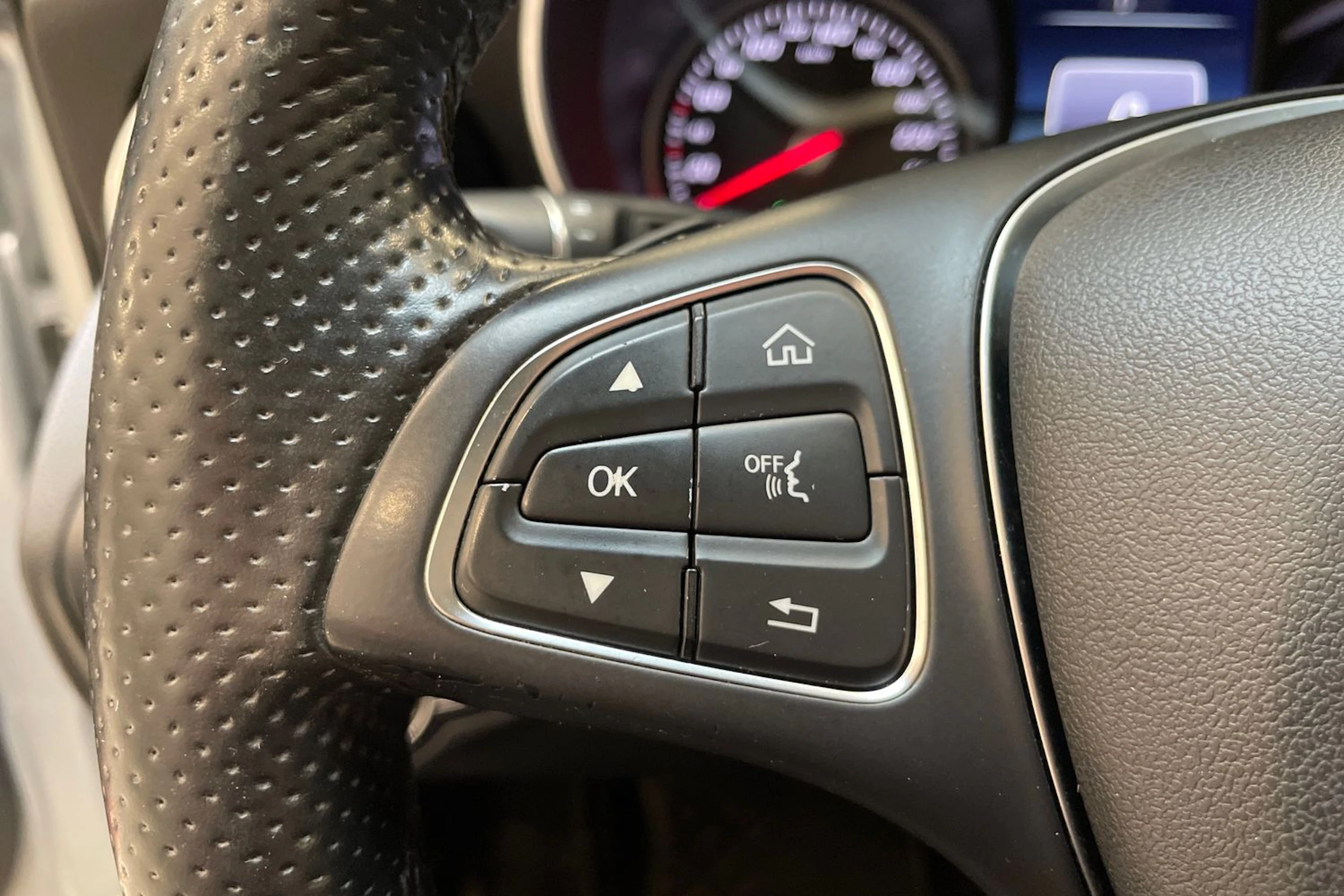 harmaa Mercedes-Benz C 2015 kuva 14.