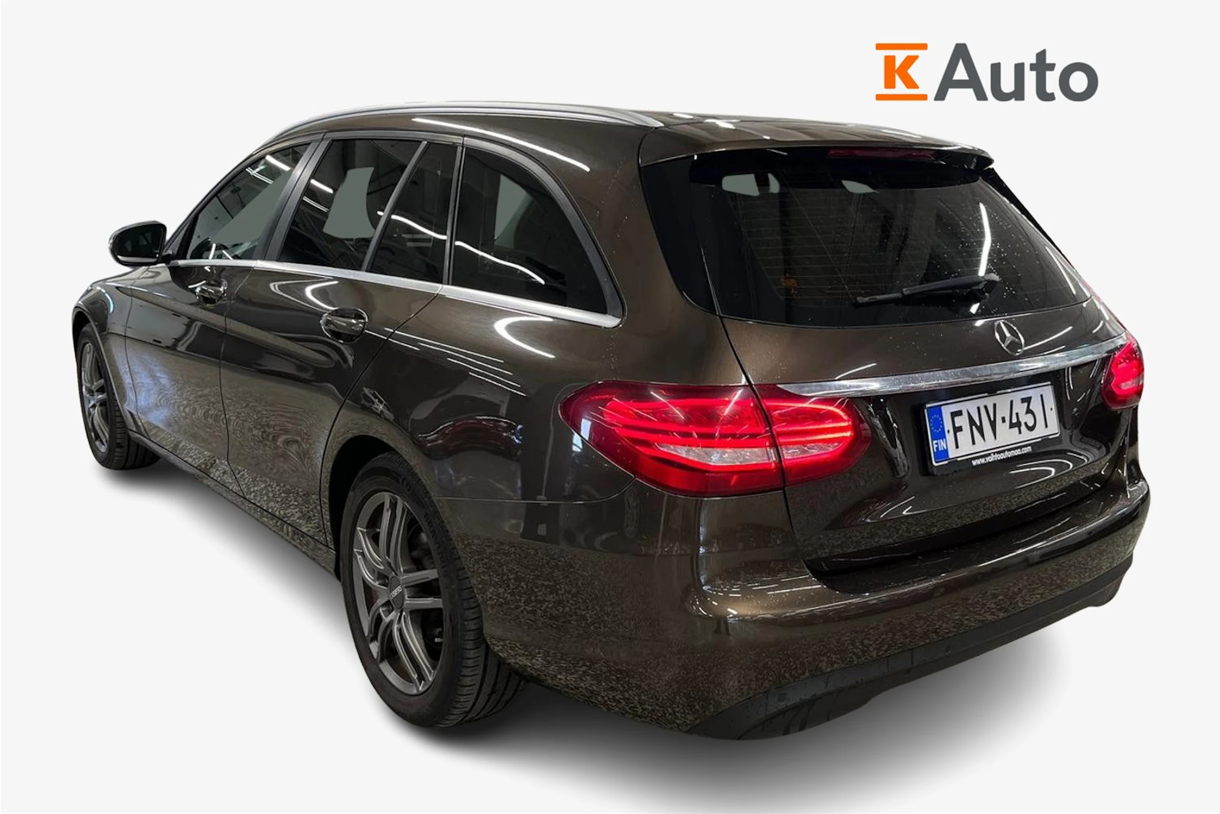 ruskea (beige) Mercedes-Benz C 2015 kuva 3.
