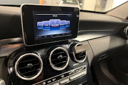 ruskea (beige) Mercedes-Benz C 2015 kuva 17.