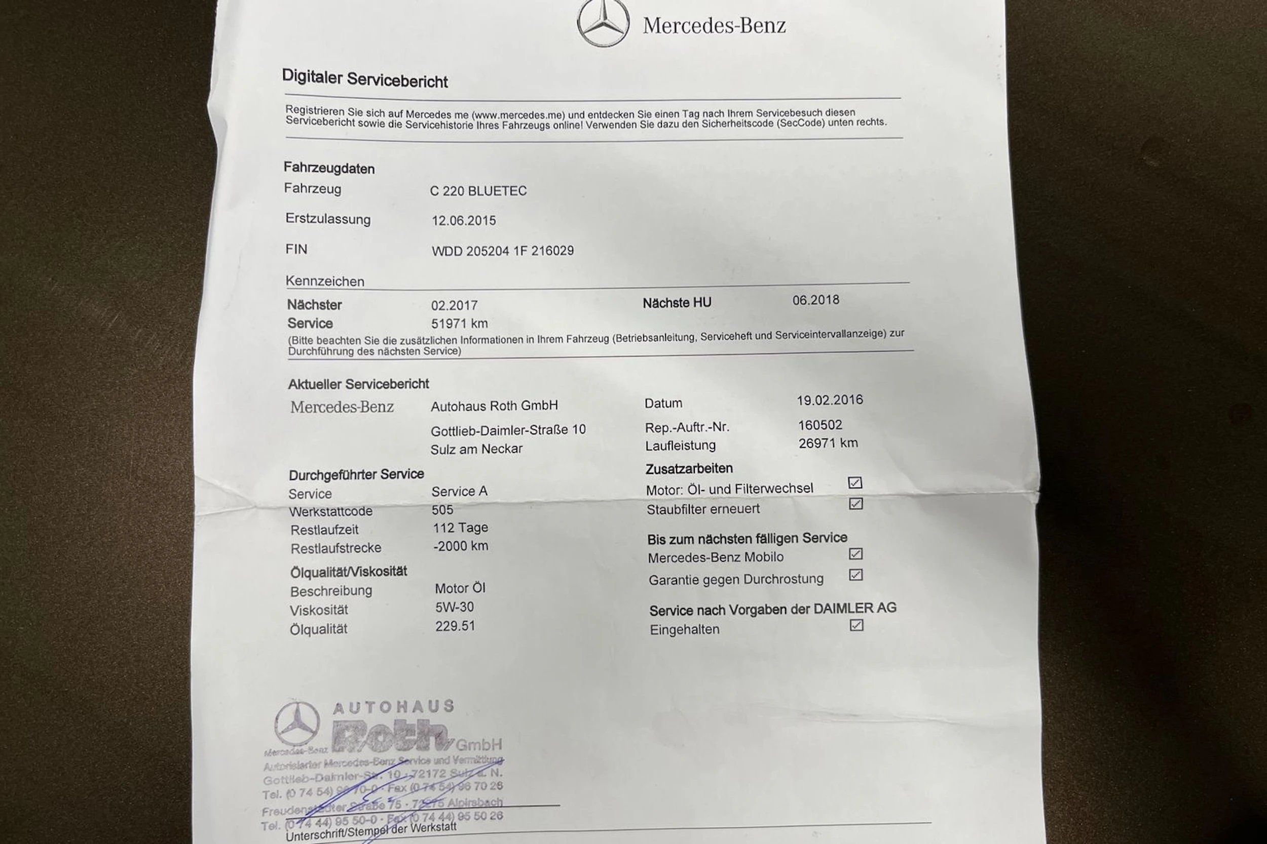 ruskea (beige) Mercedes-Benz C 2015 kuva 22.