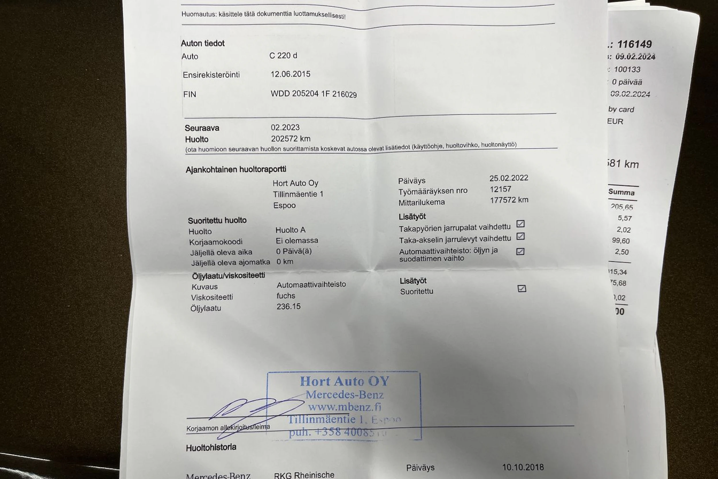 ruskea (beige) Mercedes-Benz C 2015 kuva 23.