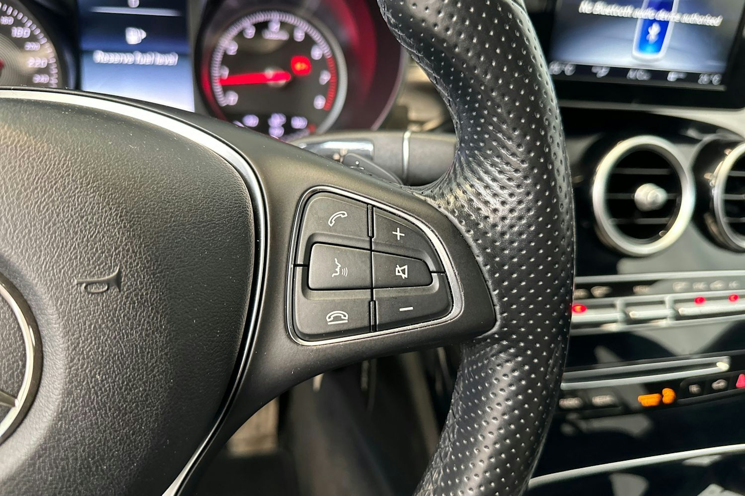 Musta Mercedes-Benz C 2015 kuva 19.