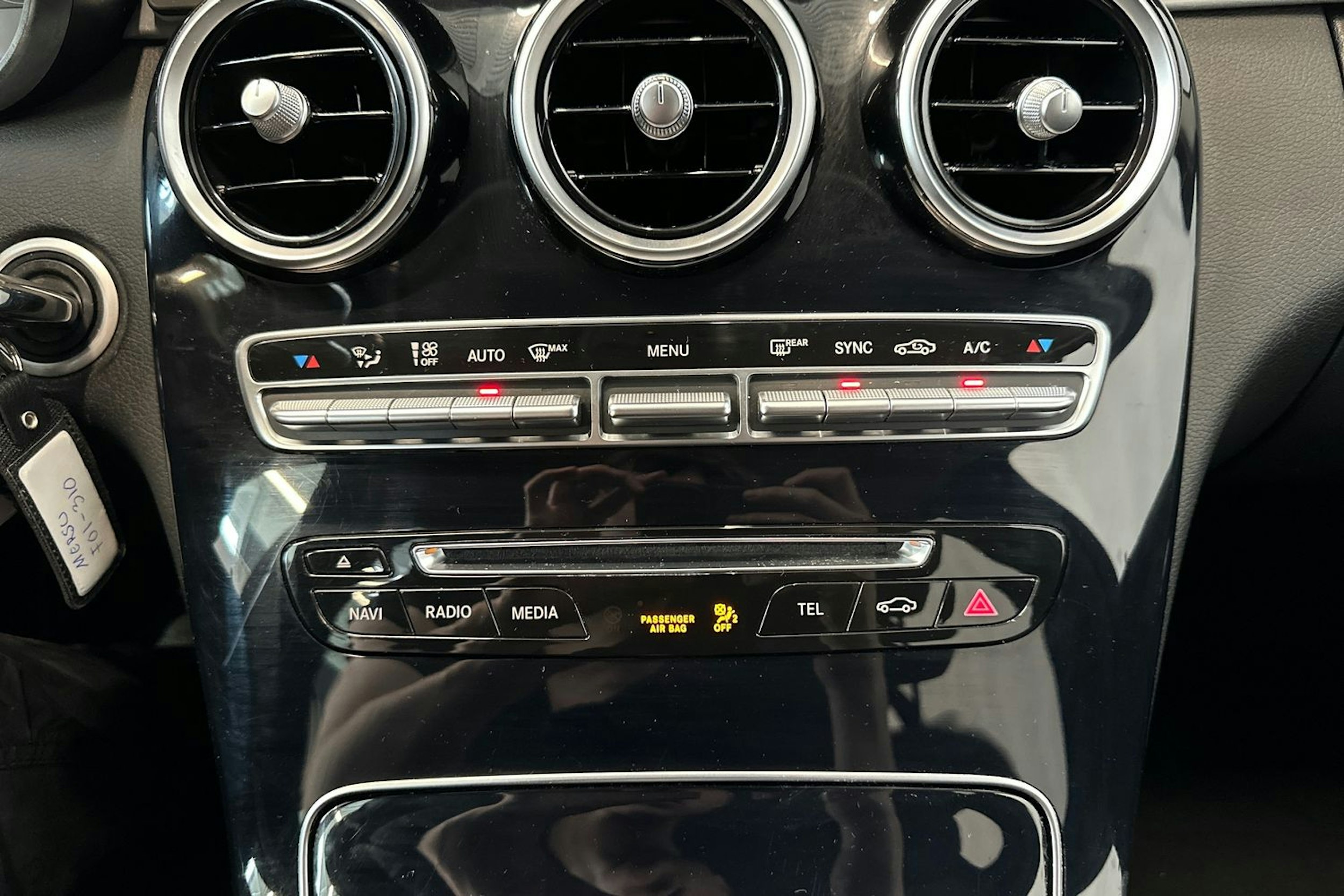 Musta Mercedes-Benz C 2015 kuva 25.