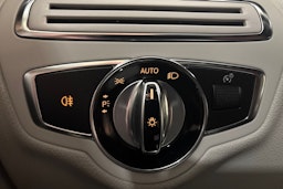 Harmaa Mercedes-Benz C 2015 kuva 19.