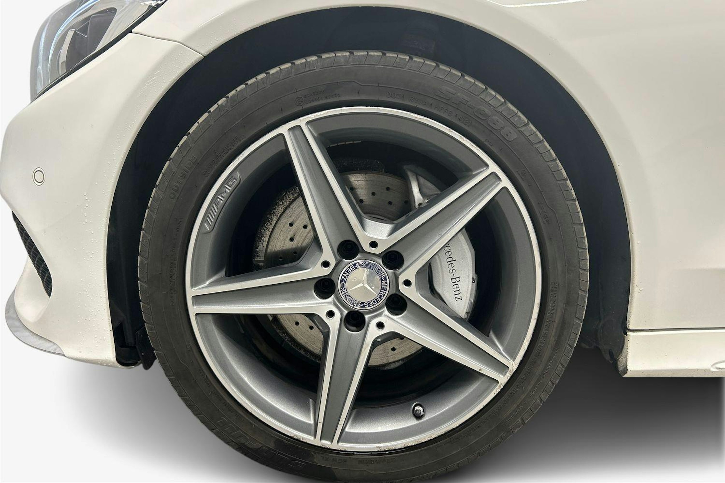 valkoinen Mercedes-Benz C 2015 kuva 11.