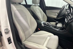 valkoinen Mercedes-Benz C 2015 kuva 15.