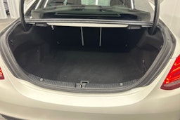 valkoinen Mercedes-Benz C 2015 kuva 16.