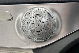 valkoinen Mercedes-Benz C 2015 kuva 17.