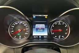 valkoinen Mercedes-Benz C 2015 kuva 18.