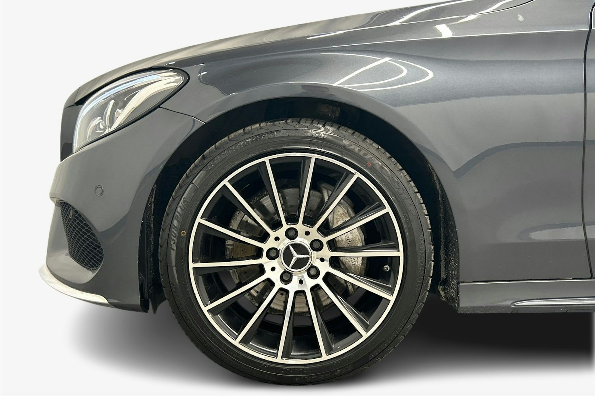 harmaa Mercedes-Benz C 2015 kuva 11.
